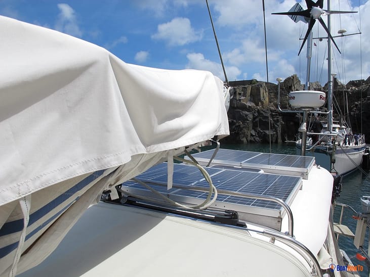 Shading effect demonstration on the author_s boat (2)